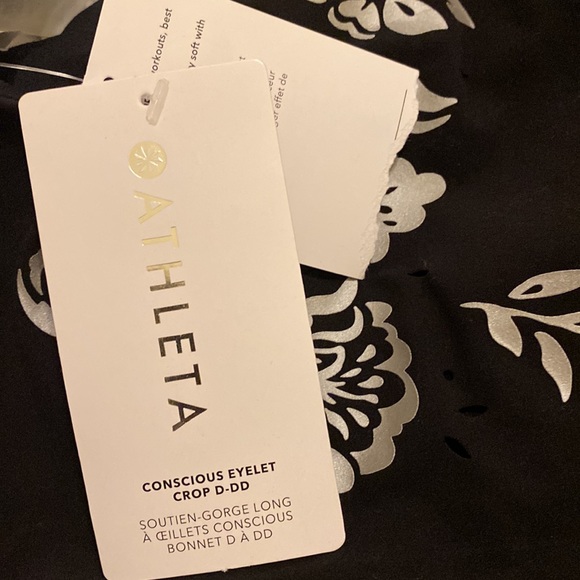 Athleta D-DD Conscious Eyelet Crop - Picture 5 of 5